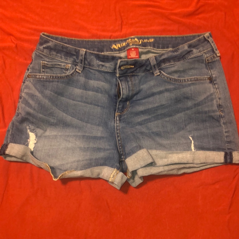 Arizona cuffed shorts